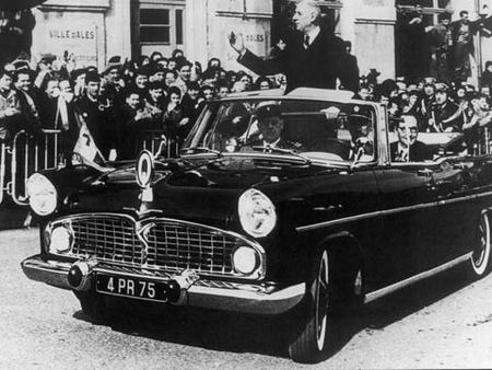 Cabriolet Chambord de la Présidence de la République