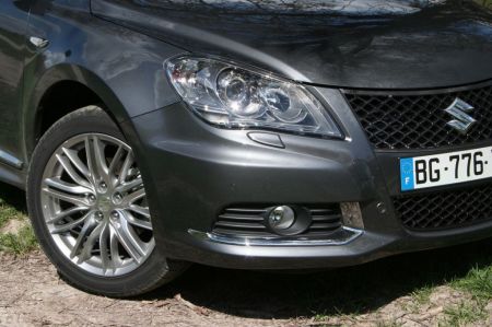 SUZUKI KIZASHI