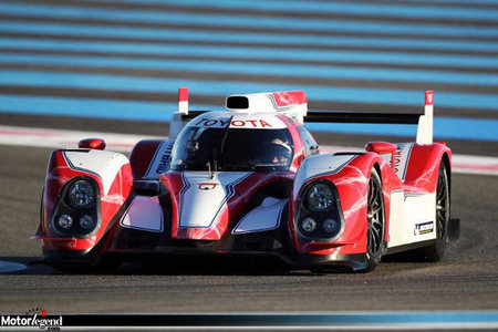 Fiche technique TOYOTA TS030 Hybride