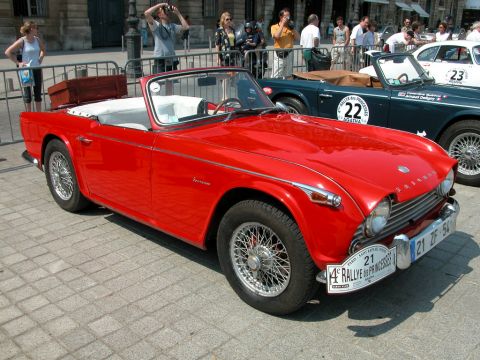 photo TRIUMPH TR4