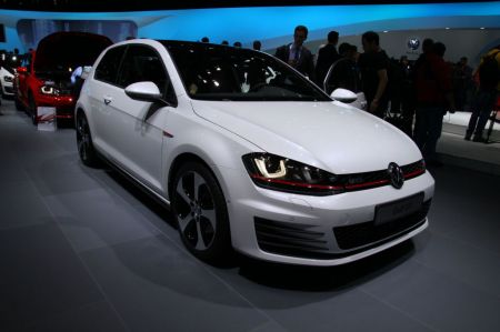 VOLKSWAGEN GOLF 7