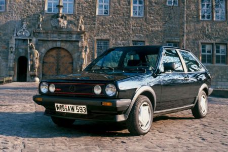 VOLKSWAGEN POLO II (1981 - 1994) G40