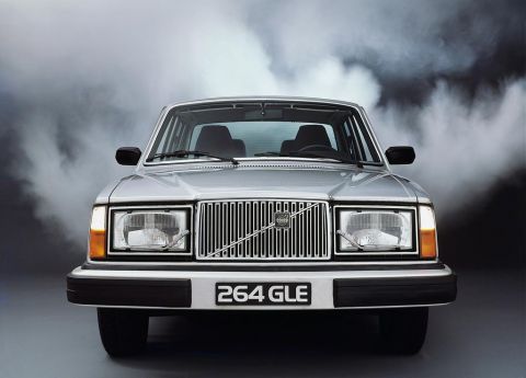 VOLVO 264
