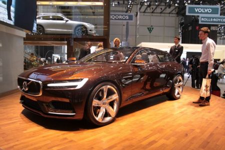 photo VOLVO CONCEPT ESTATE