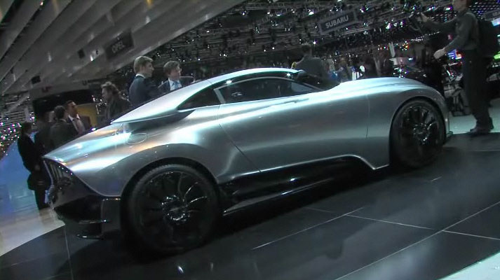 voir la vidéo Saab PhoeniX