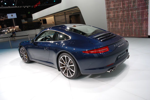 voir la vidéo Porsche 911 (991) au Salon de Francfort 2011