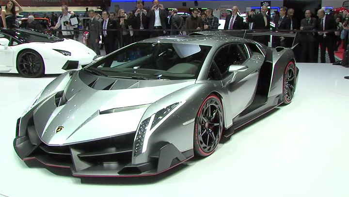 voir la vidéo Lamborghini Veneno