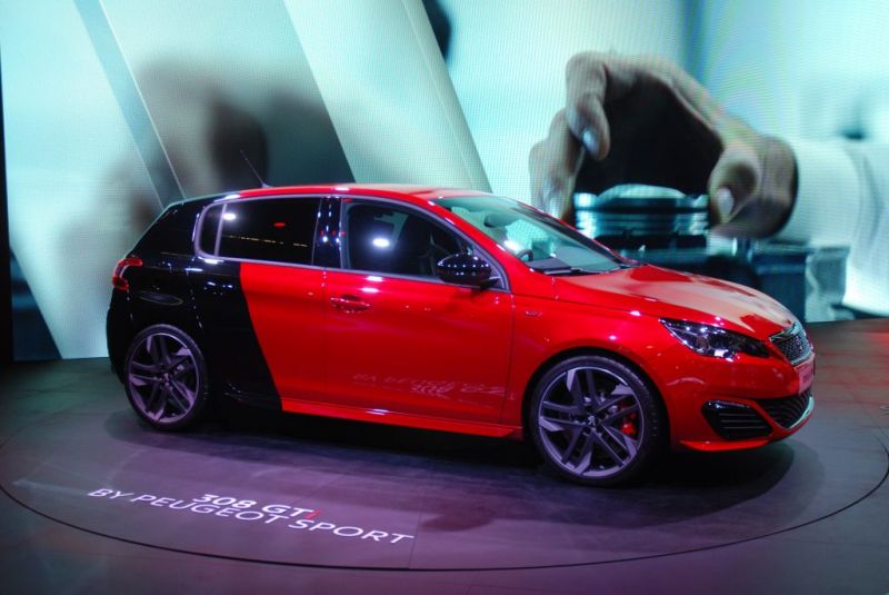voir la vidéo Peugeot 308 GTI