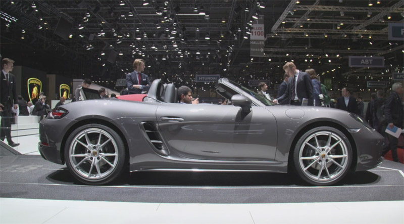 voir la vidéo Porsche 718 Boxster