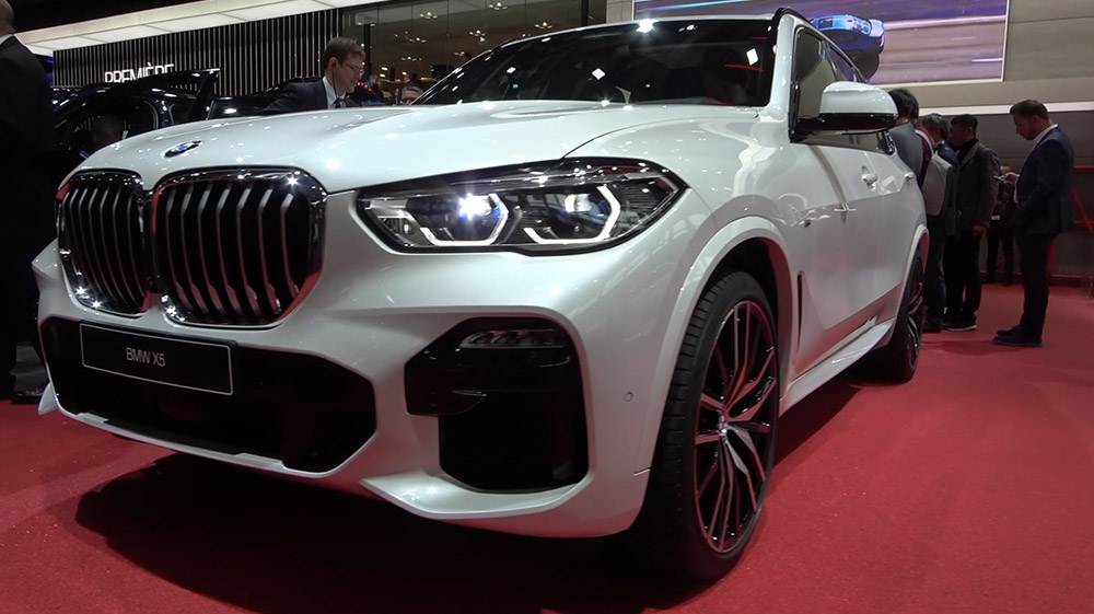voir la vidéo BMW X5 (G05)