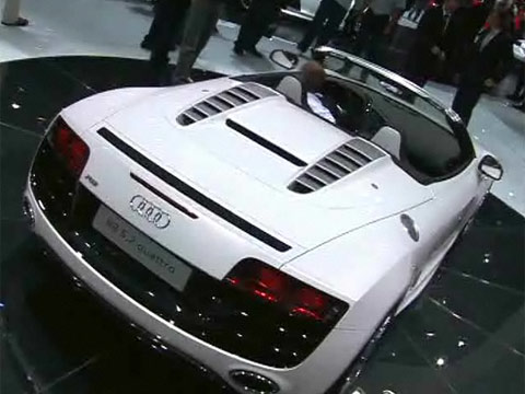 voir la vidéo Audi R8 Spyder 5.2 au Salon de Francfort 2009