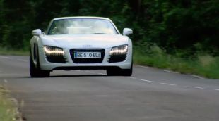 Audi R8 Spyder V8