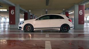 Mercedes A45 AMG