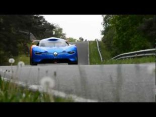 Renault Alpine A110-50 sur le circuit de Mortefontaine