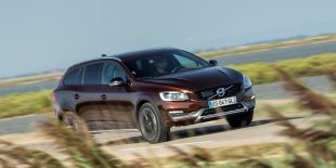 Volvo V60 Cross Country D5