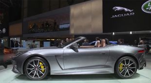 Salon : Jaguar F-Type SVR