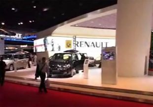 Le stand Renault au Mondial 2006