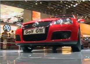 Volkswagen Golf V GTI au Mondial de Paris 2004