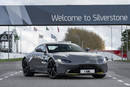 Aston Martin prend ses quartiers sur le circuit de Silverstone