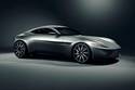 James Bond en Aston Martin DB10