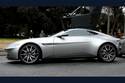 Les Aston Martin DB10 en tournage