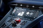 Aston Martin DB12 S (2025)