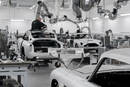 Assemblage de l'Aston Martin DB5 Goldfinger Continuation à Newport Pagnell