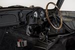 Vente record pour une Aston Martin DB5 du film 