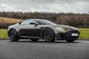 Aston Martin DBS Superleggera OHMSS - Crédit photo : Silverstone Auctions