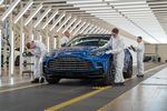 Production lancée pour l'Aston Martin DBX707