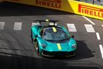 L'Aston Martin Valhalla dans les rues de Monaco
