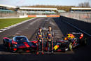 Max Verstappen, Alex Albon et l'Aston Martin Valkyrie