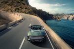 Aston Martin Vanquish Volante 2025