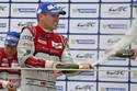 Tom Kristensen sur le podium d'Interlagos