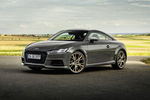 Audi TT et TTS : finition competition plus et pack bronze selection