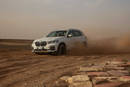 Le BMW X5 en action sur le circuit de Monza, dans le Sahara