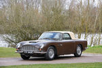 Aston Martin DB6 Volante de 1968 - Crédit photo : Bonhams