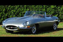 Jaguar Type E Serie 1 3.8 litres cabriolet 1961 - Crédit photo : Bonhams