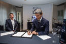 Alexandre Mea (Champagne Carbon) et Stephan Winkelmann (Bugatti)