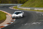 Quatre Bugatti sur la Nürburgring Nordschleife - Crédit photo : Bugatti