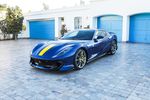 Ferrari 812 Competizione (2022)