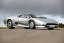 Jaguar XJ220 1993 - Crédit photo : Silverstone Auctions