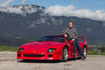 Gerhard Berger et sa Ferrari F40 - Crédit photo : RM Sotheby's