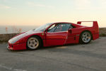 Nico Rosberg et la Ferrari F40 - Crédit image : Nico Rosberg/YT