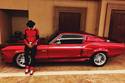 Hamilton et sa Mustang Shelby GT500CR - Crédit : Lewis Hamilton/twitter