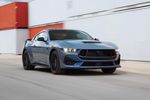 Le premier exemplaire de la nouvelle Ford Mustang présenté aux enchères