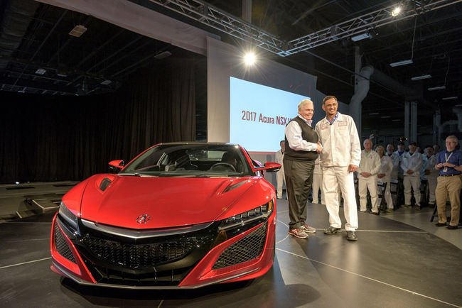 Acura NSX : premier exemplaire livré