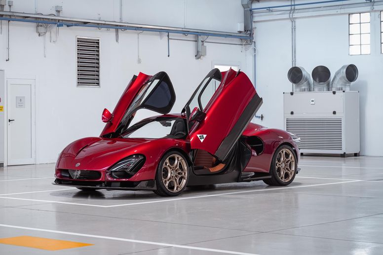 Alfa Romeo livre sa première édition limitée 33 Stradale