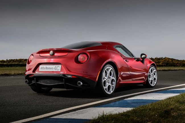 Alfa Romeo : la succession du Coupé 4C à l'étude