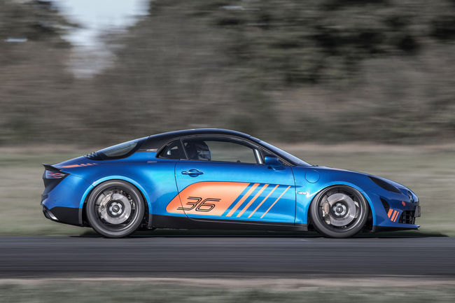 Alpine A110 Cup : en piste !